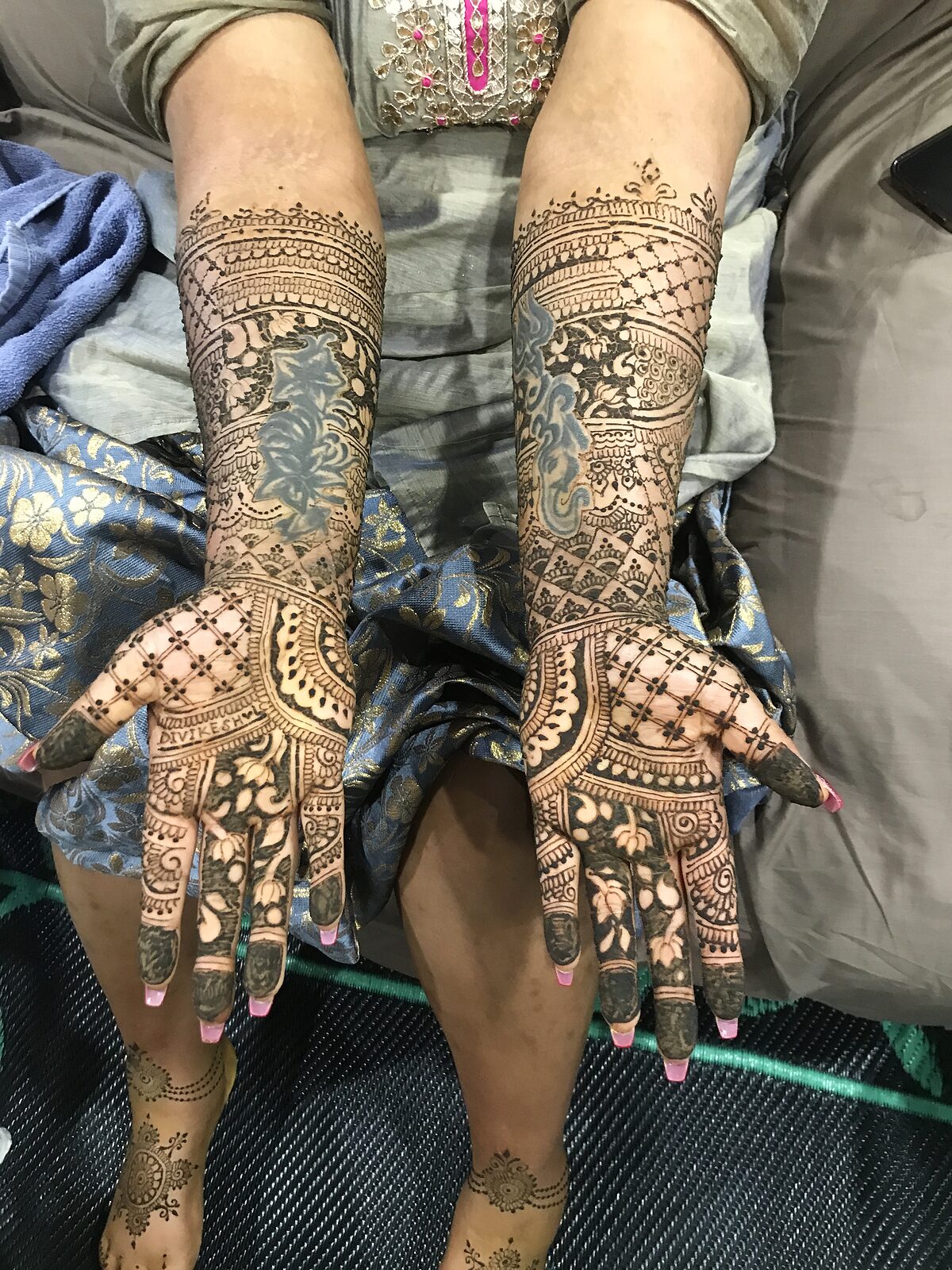 Bridal henna, example 6
